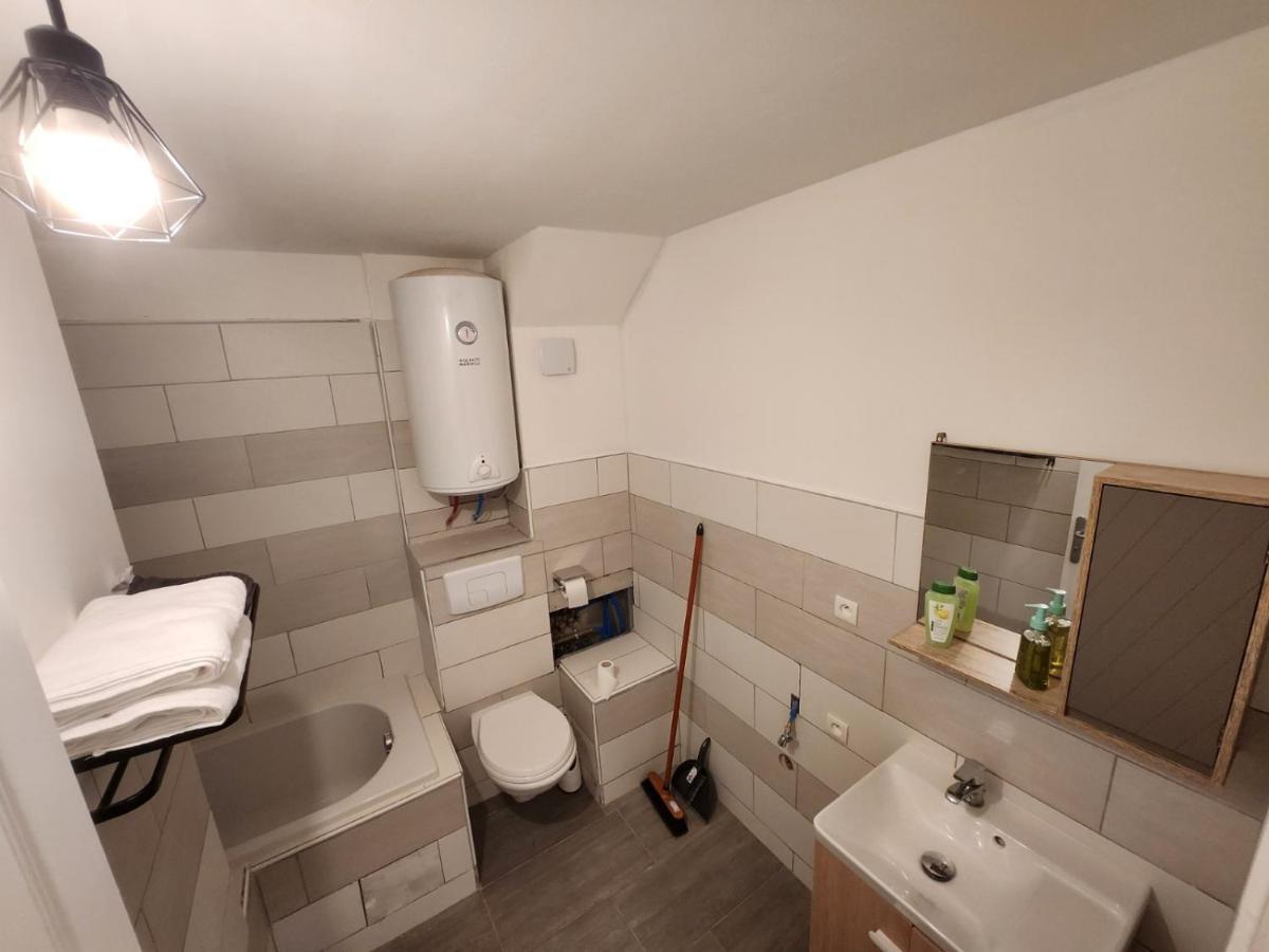 Agreable Appartement, Lumineux 巴勒迪克 外观 照片